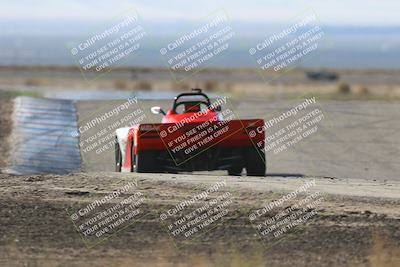 media/Oct-26-2025-CalClub SCCA (Sun) [[8ce1e69566]]/Group 6/Grapevine/
